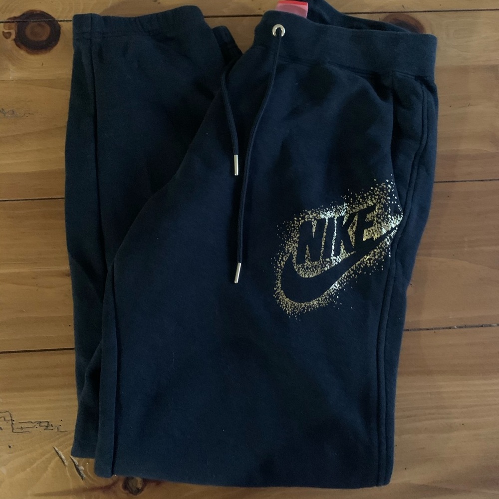 Nike Sweatpants